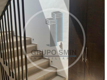 CASA EN VENTA EN PRIVADA BUGAMBILIAS SAN JUAN DEL RÍO