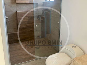 CASA EN VENTA EN PRIVADA BUGAMBILIAS SAN JUAN DEL RÍO