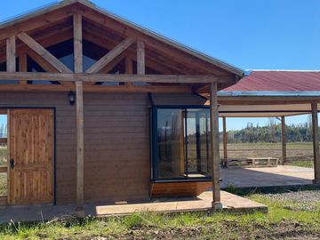 Hermosa casa en parcela a 7Km de Parral