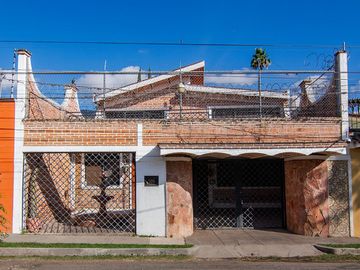 Excelente casa, perfecta para descanso o inversion.