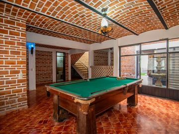 Excelente casa, perfecta para descanso o inversion.