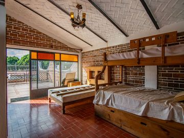 Excelente casa, perfecta para descanso o inversion.