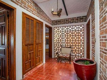 Excelente casa, perfecta para descanso o inversion.
