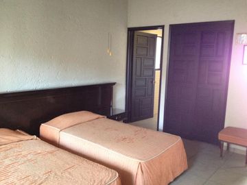 VENTA CASA  CUERNAVACA  CLUB DE GOLF CUERNAVACA