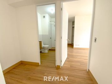 Departamento Flat En Venta De Estreno En Surquillo 84.22M2