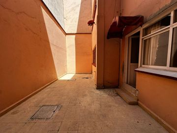 Venta departamento Art-déco de 117m2, 2 recámaras, 2 patios, en colonia Narvarte Pte.
