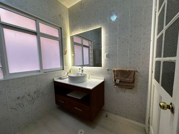Venta departamento Art-déco de 117m2, 2 recámaras, 2 patios, en colonia Narvarte Pte.