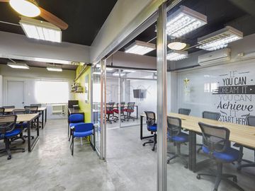 FOR SALE: Furnished Office Space in Cityland Tower Pasong Tamo Makati