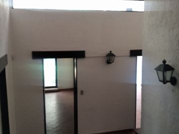 Bosques de Cuauhyocan, casa en terreno de 3800 m2