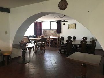 Bosques de Cuauhyocan, casa en terreno de 3800 m2