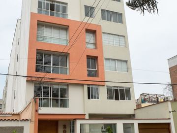 Venta de Dpto Barranco – 2 habitaciones, 2 cocheras