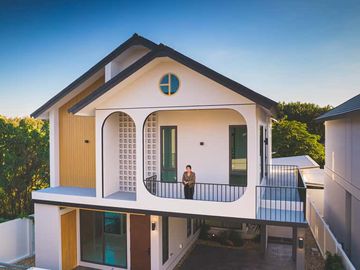 Newly built single house, modern minimalist style, 3 bedrooms, Tha Wang Tan area, spacious area, modern design, near Chiang Mai city, near Big C, near