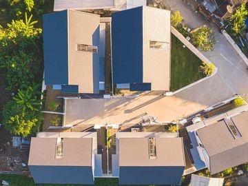 Newly built single house, modern minimalist style, 3 bedrooms, Tha Wang Tan area, spacious area, modern design, near Chiang Mai city, near Big C, near