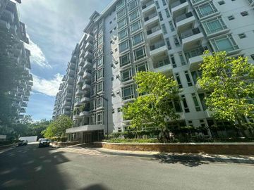 1Br Condo Unit for Sale in Parkside Villas Newport Pasay City
