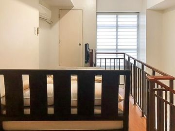 Fully Furnished Loft Type Condo for Sale in Eton Parkview Greenbelt, Mandaluyong