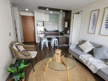 Se vende departamento amoblado en condominio Los Álamos sector Isla Teja, Valdivia
