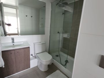 Se vende departamento amoblado en condominio Los Álamos sector Isla Teja, Valdivia