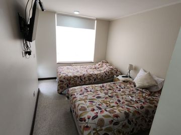 Se vende departamento amoblado en condominio Los Álamos sector Isla Teja, Valdivia
