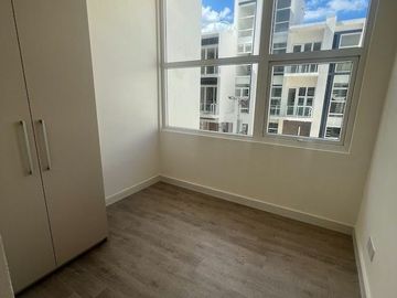 🏡 FOR SALE 📍 M Residences New Manila, Brgy. Immaculate Concepcion, Quezon City