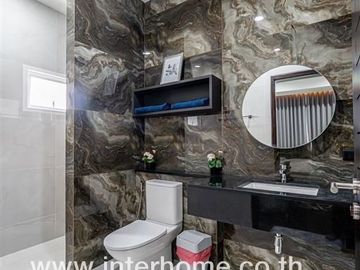 2-storey detached house, 200 sq m., detached house near Ramkhamhaeng University 2, Soi Wat Thung Setthi, Intersection 15, Kanchanaphisek Road, Bangna-