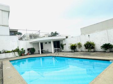 Hermosa casa con piscina y suite, ciudadela Santa Cecilia, Los Ceibos