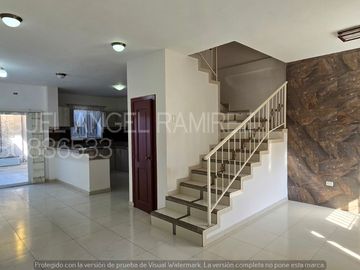 Vendo Casa Ciudadela Guayacanes Moderna 2 Plantas en Sector Cerrado