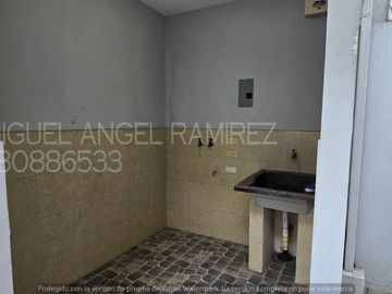 Vendo Casa Ciudadela Guayacanes Moderna 2 Plantas en Sector Cerrado