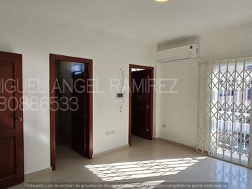Vendo Casa Ciudadela Guayacanes Moderna 2 Plantas en Sector Cerrado
