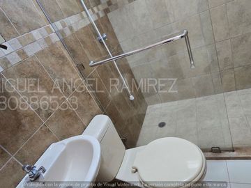 Vendo Casa Ciudadela Guayacanes Moderna 2 Plantas en Sector Cerrado