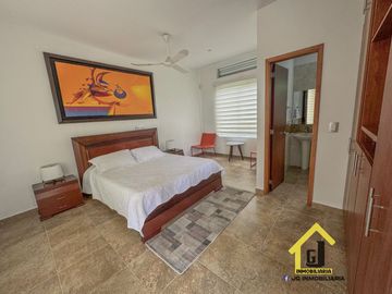 SE VENDE LUJOSA CASA CAMPESTRE CERCA A MANIZALES