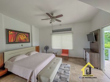 SE VENDE LUJOSA CASA CAMPESTRE CERCA A MANIZALES