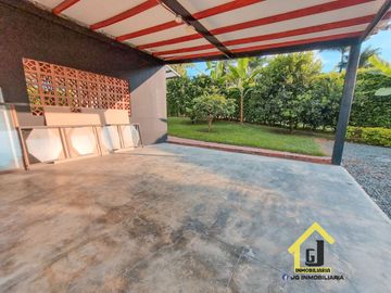 VENA DE CASA CAMPESTRE EN MANIZALES