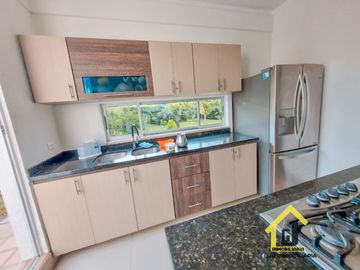VENA DE CASA CAMPESTRE EN MANIZALES