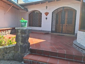 CASA EN VENTA VALLE DE LOS CHILLOS ILALO VIA AL TINGO QUITO ECUADOR
