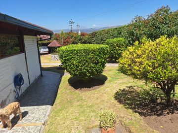 CASA EN VENTA VALLE DE LOS CHILLOS ILALO VIA AL TINGO QUITO ECUADOR
