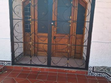 CASA EN VENTA VALLE DE LOS CHILLOS ILALO VIA AL TINGO QUITO ECUADOR