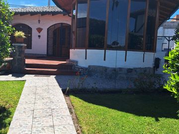 CASA EN VENTA VALLE DE LOS CHILLOS ILALO VIA AL TINGO QUITO ECUADOR