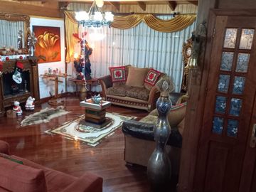 CASA EN VENTA VALLE DE LOS CHILLOS ILALO VIA AL TINGO QUITO ECUADOR
