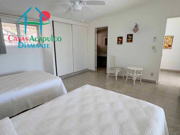Casa en renta mensual y vacacional con terraza y alberca privada