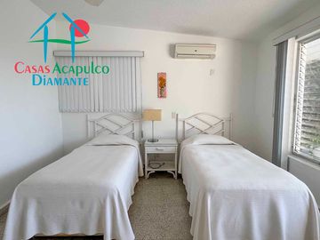 Casa en renta mensual y vacacional con terraza y alberca privada