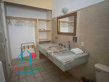 Casa en renta mensual y vacacional con terraza y alberca privada