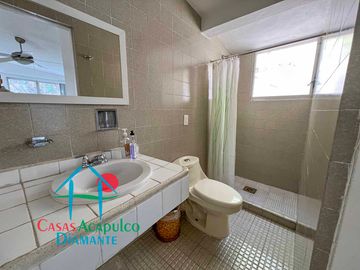 Casa en renta mensual y vacacional con terraza y alberca privada