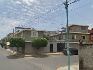 Casa venta, Benito Juárez El Rosario, Iztapalapa, 09930