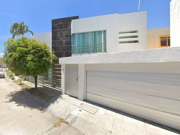 CASA EN VENTA EN DRACO, COLONIAPUERTA DEL SOL, C.P. 63783, XALISCO, NAYARIT.