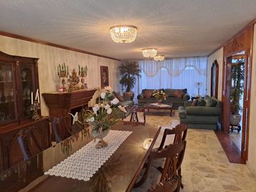 CASA EN VENTA JARDINES DEL MORAL LEON GUANAJUATO