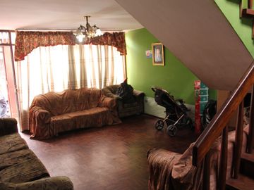 Se vende Casa como terreno en San Juan de Miraflores