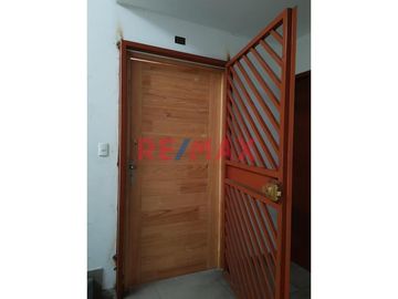 Se Vende Departamento Con Vista Externa En Pueblo Libre