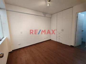Se Vende Departamento Con Vista Externa En Pueblo Libre