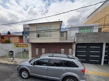 CASA EN VILLAS DE LA HACIENDA  - ATIZAPAN & CUAUTITLAN IZCALLI - FRENTE AL TEC DE MONTERREY