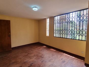 VENTA CASA URB. SAN AMADEO DE GARAGAY